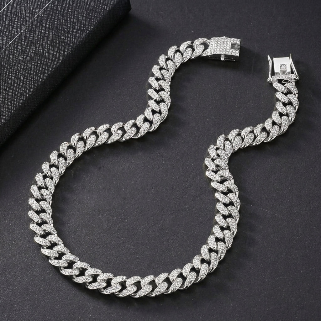 Diamond Collar